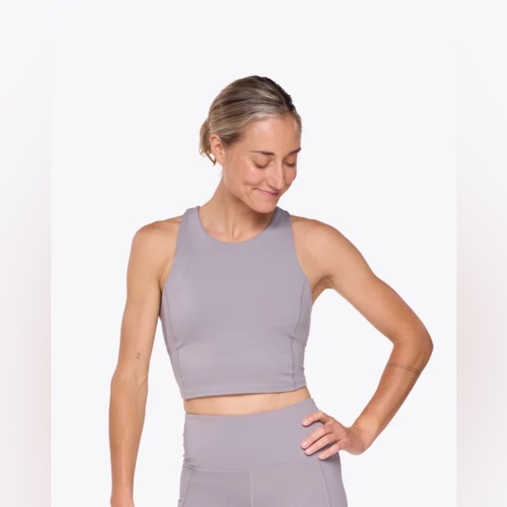 HOKA Elaro Crop Bra NBW SZ. small / color astral (seems like champagne c…